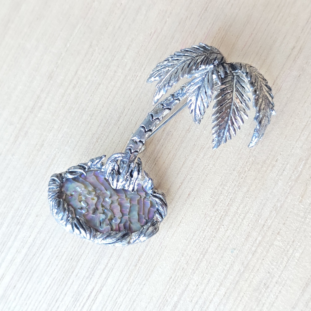 925 Sterling Silver Vintage Abalone Shell Palm Tree Island Brooch Pin